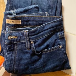 Joe’s Blue Jeans